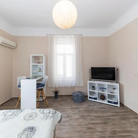 Apartment & Kolovare 1, Zadar